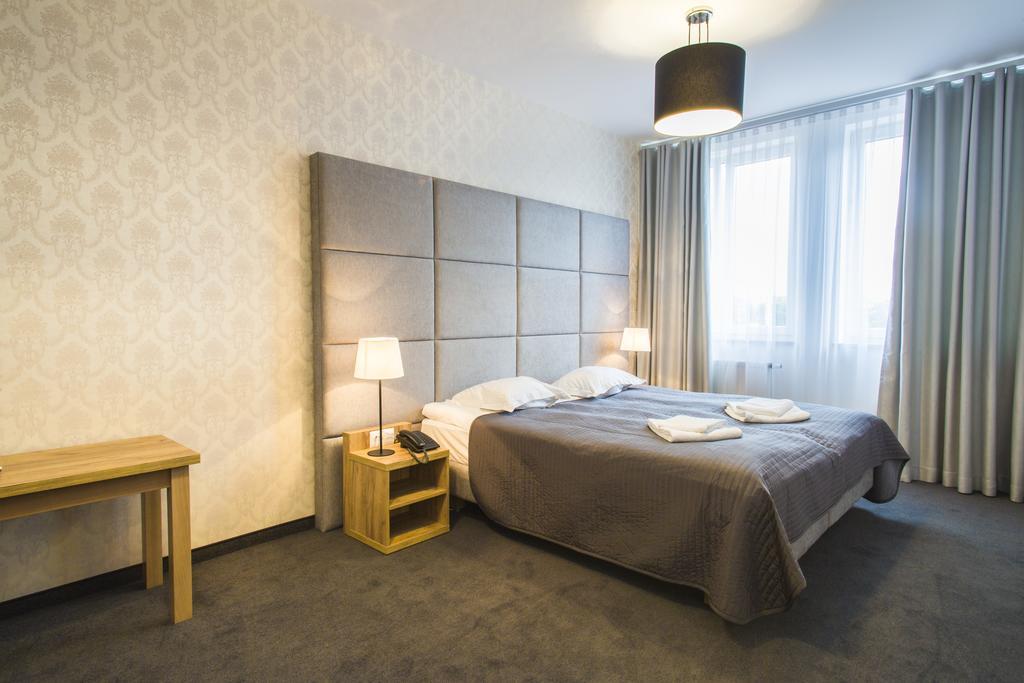 Hotel Nad Raba - Bochnia Eksteriør billede